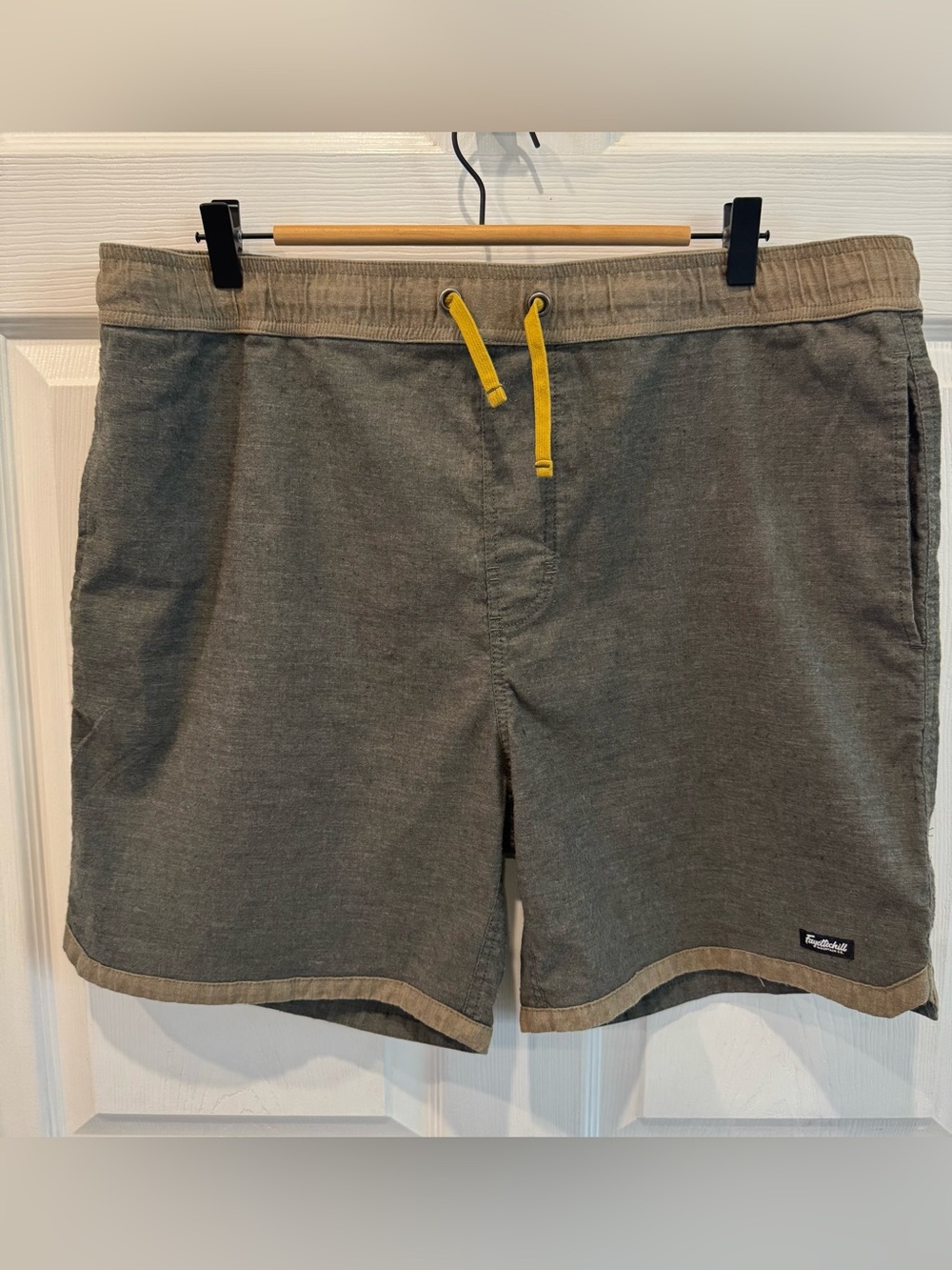 Fayettechill Casual Shorts Men's Size XL Outdoor Drawstring New Retail $70